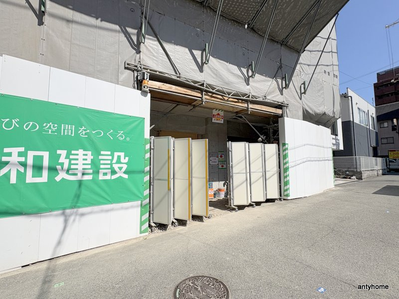 スプランディッド新大阪VIII　仲介手数料無料のエントランス