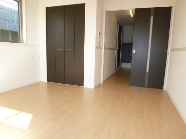 フェニックス スウィートの居間・リビング|洋室