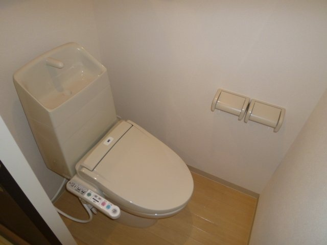 フェニックス スウィートのトイレ|シャワー付トイレ