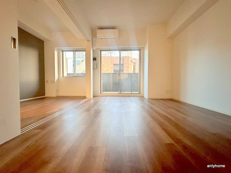 アーバネックス本町　仲介手数料無料の寝室