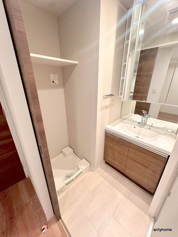 アーバネックス本町　仲介手数料無料の洗面所