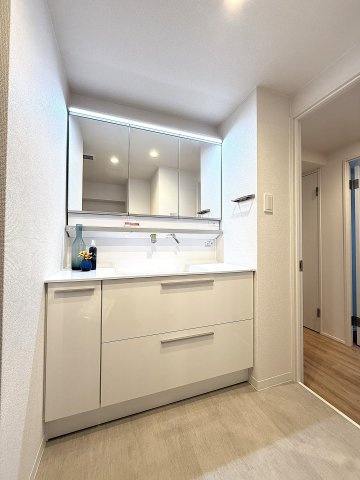 ファミール宮の森Ⅱの独立洗面台