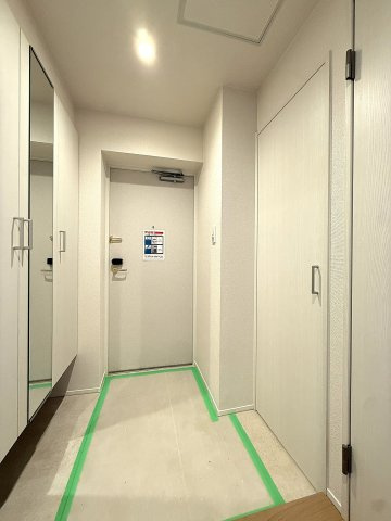 ファミール宮の森Ⅱの玄関