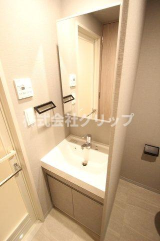 ベルシード野毛山公園の独立洗面台