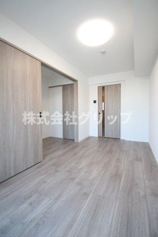 ベルシード野毛山公園の居間・リビング