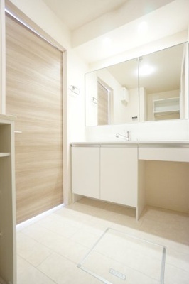 【洗面所】 | サニーハイム | ※同物件・反転タイプの写真です。