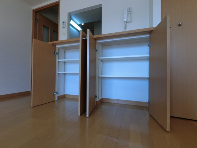 クラウンズワン箱崎の内装