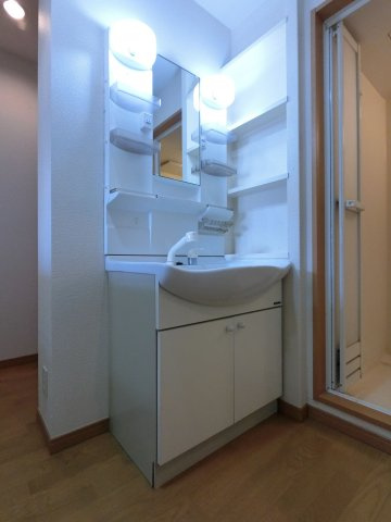 クラウンズワン箱崎のその他