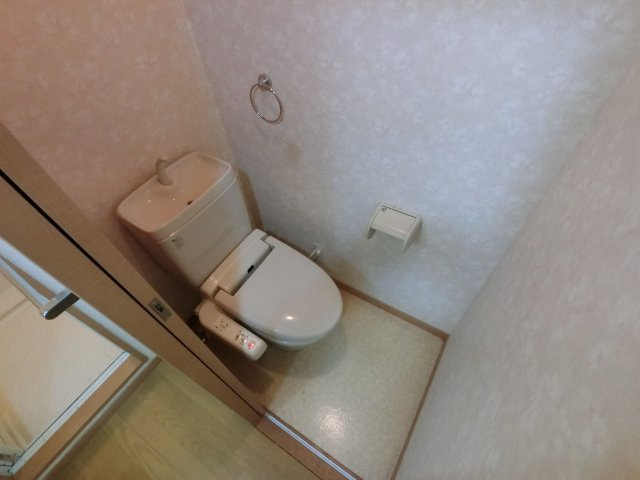 クラウンズワン箱崎のトイレ