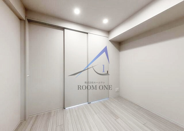 ＳＹＦＯＲＭＥ　ＳＵＭＩＹＯＳＨＩⅡの居間・リビング|洋室のお部屋です。