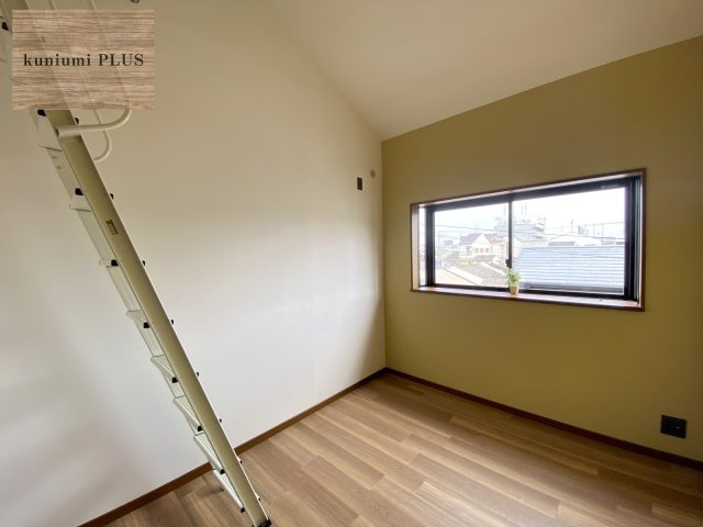 守口市高瀬町1丁目の洋室