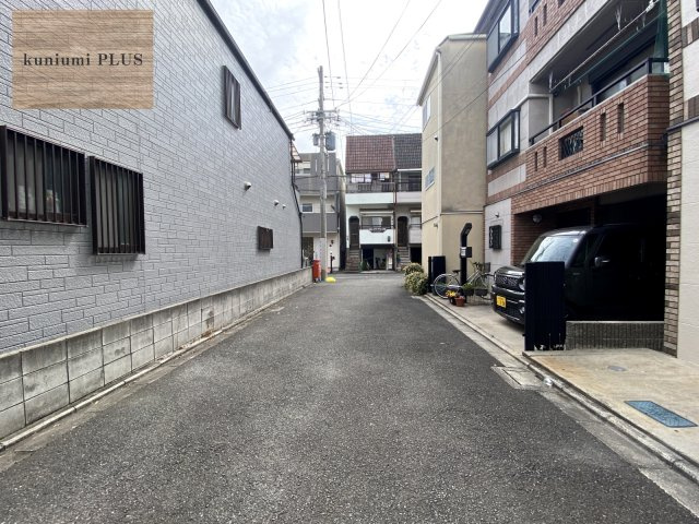 守口市高瀬町1丁目の前面道路含む現地写真