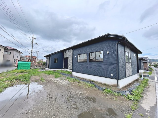 新築戸建・新築建売　みどり市大間々町大間々　大間々東小学校・大間々東中学校の外観