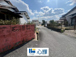【前面道路含む現地写真】 | 宇部市東藤曲2丁目中古住宅／2階建
