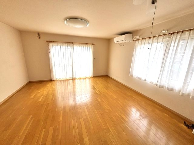 【洋室】の画像