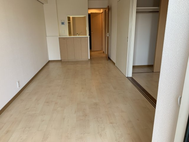 西新ﾃﾝｸﾞｯﾄﾞｼﾃｨ SAVOYの居間・リビング|使いやすいリビングです