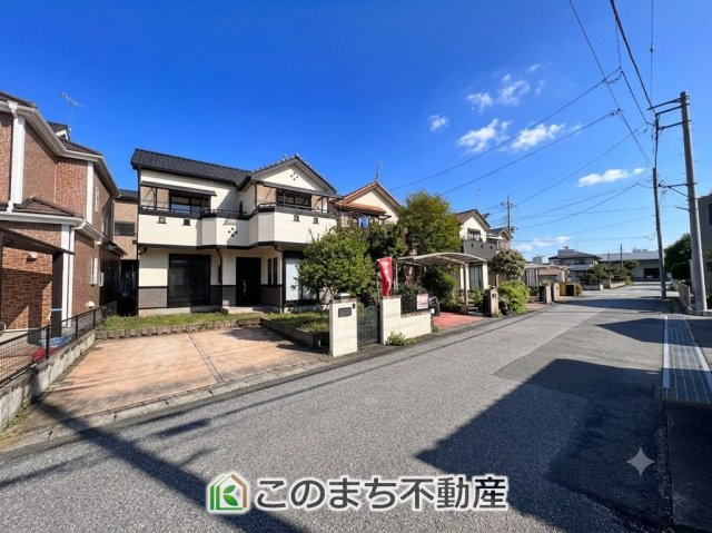 宇都宮市簗瀬３丁目再生住宅の前面道路含む現地写真|前面道路も広々してます☆