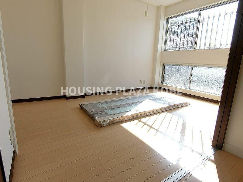 サンマリン王居殿のその他