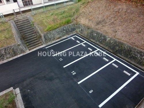 アロハ名谷の駐車場|現在空きなし