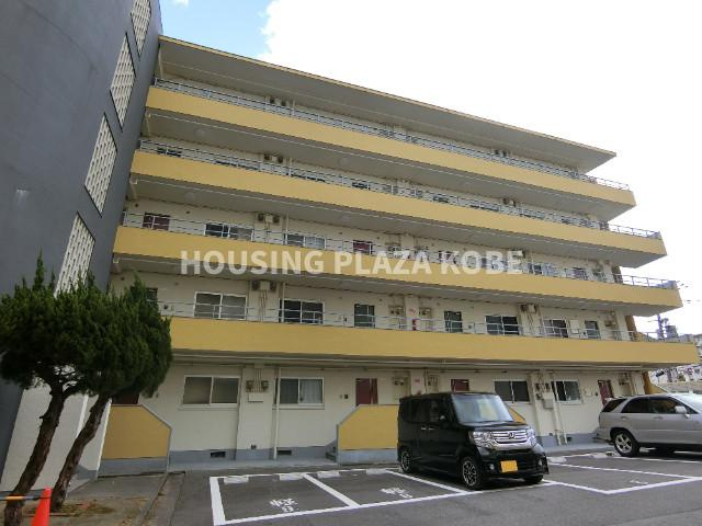 アロハ名谷の外観