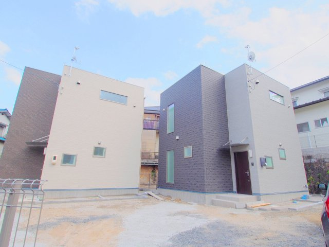 リベラル弐番館