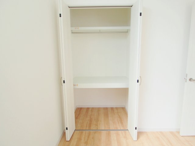 リベラル弐番館の収納