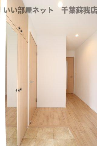 オリーブの木の玄関|毎日通る玄関はこちらです