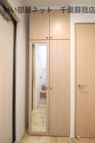 オリーブの木の収納|シューズボックス
