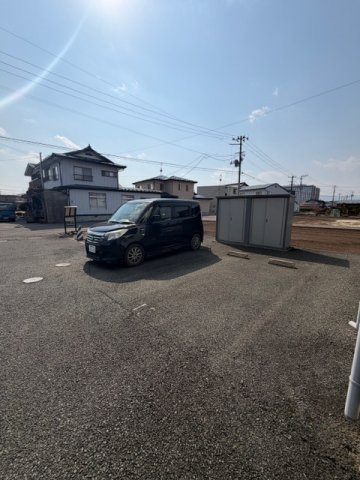 ネクストハウス畑中Dの駐車場