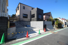 鴨居2丁目新築戸建の画像