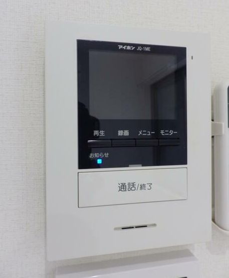 サークルハウス下井草弐番館のセキュリティ|TVモニター付きインターフォン（同一仕様写真）