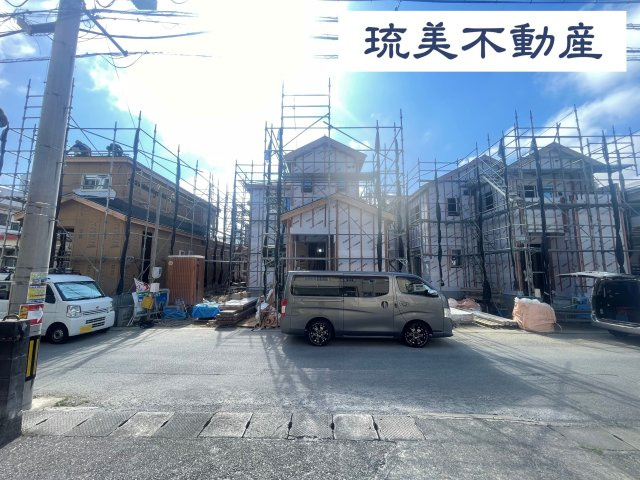 沖縄市泡瀬（全3棟）2号棟