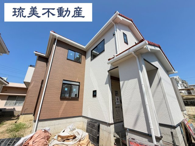 沖縄市泡瀬（全3棟）2号棟