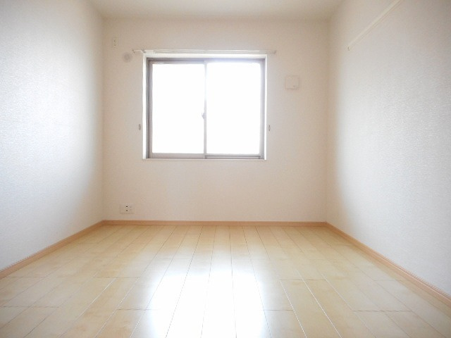 三鷹市牟礼７丁目の賃貸マンションの洋室