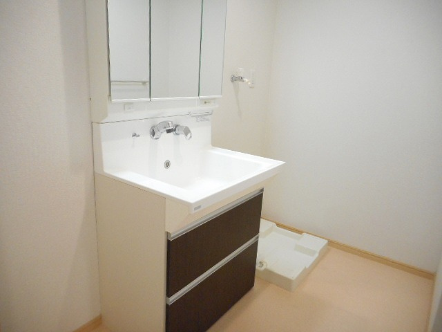 三鷹市牟礼７丁目の賃貸マンションの洗面所