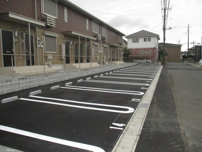 Tetto Verdeの駐車場