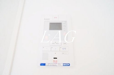 【セキュリティ】 | リブリ・ガーデン淵野辺  | モニター付きインターフォンです。