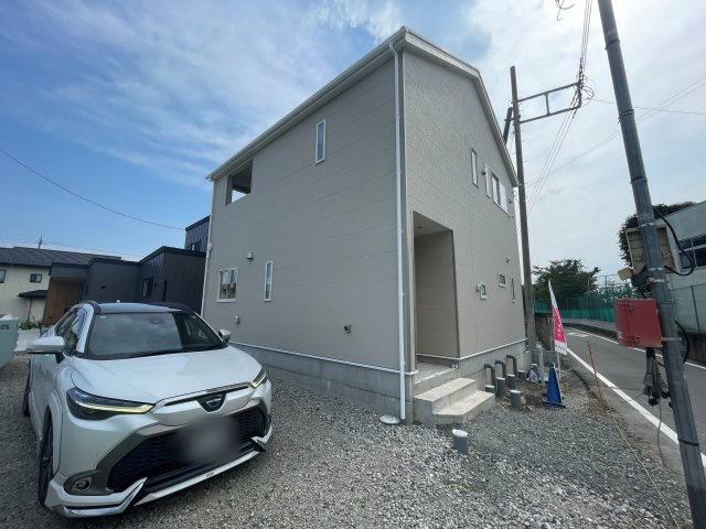新築戸建・新築建売　みどり市大間々町大間々第13　大間々東小学校・大間々東中学校の駐車場
