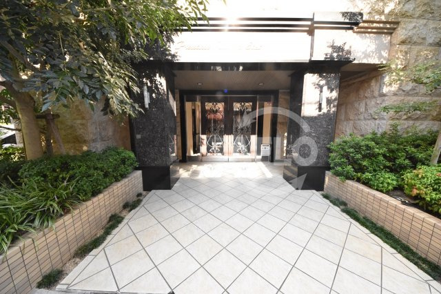 プレサンス梅田EASTのエントランス|プレサンス梅田EAST　エントランス