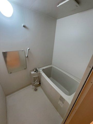 ロワール松原の浴室