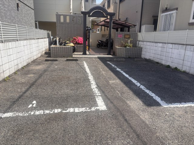 【駐車場】 | レオパレス春木第3