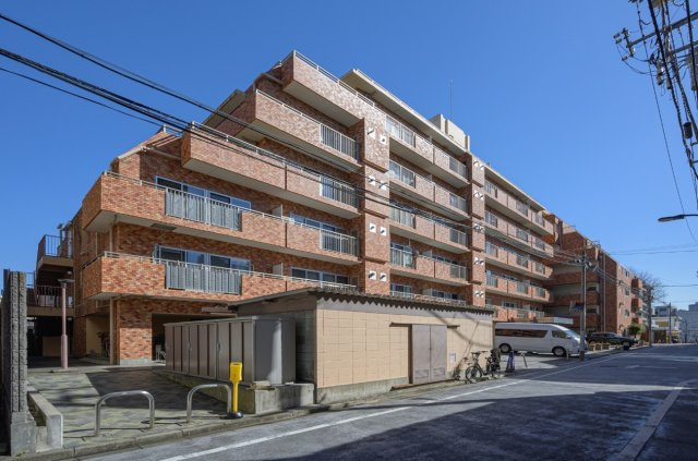 信濃町ハイムの外観