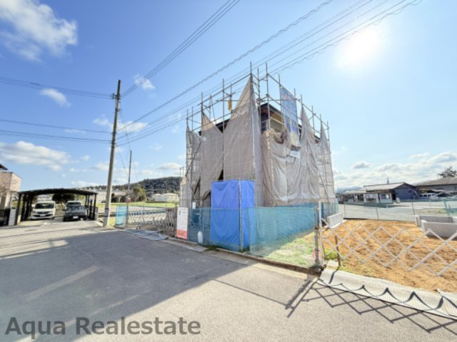 高松市香川町川東下の新築一戸建の前面道路含む現地写真|前面道路含む現地写真です
