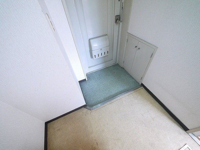 サニーハイツ（大宮町１丁目）の玄関|シンプルで使いやすい玄関です