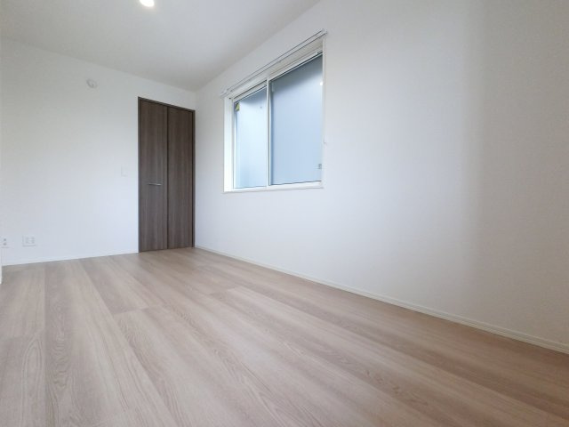 D-ROOM若草の洋室