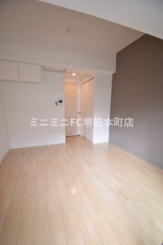 大阪市中央区上汐１丁目の賃貸マンションの居間・リビング