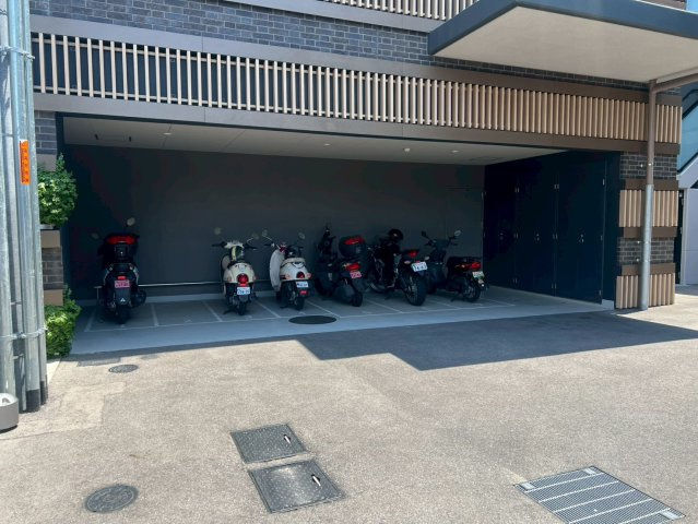 シエリアイバラキヒガシミヤマチの駐車場