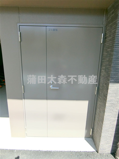 ジェノヴィア蒲田Ⅱスカイガーデンのその他共用部分|曜日時間関係なくゴミ出し可能な敷地内ごみ捨て場