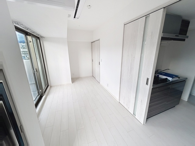 グルーブ神戸元町アリアの居間・リビング