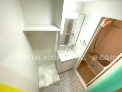 アプリーレ三宮イーストの洗面所